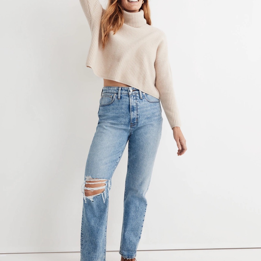 Madewell curvy perfect vintage Jean with ripped knee